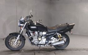 YAMAHA XJR1300 RP01J