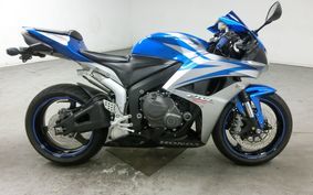 HONDA CBR600RR 2014 PC40