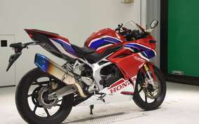 HONDA CBR250RR A MC51