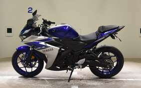 YAMAHA YZF-R3 2015 RH07J