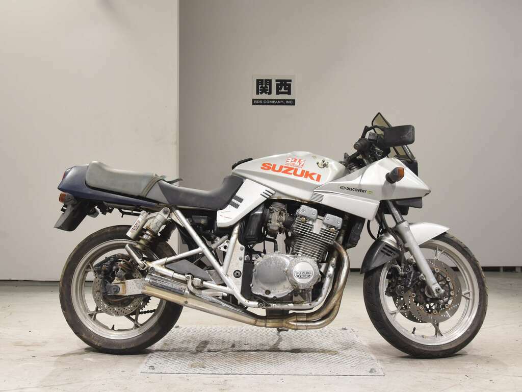 Suzuki gsx400s katana