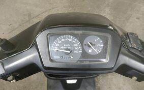 SUZUKI ADDRESS V100 CE11A