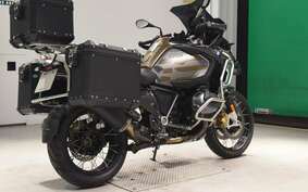 BMW R1250GS ADVENTURE 2020 0J51