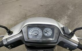 SUZUKI ADDRESS V100 CE11A