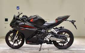 HONDA CBR250RR A MC51