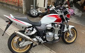 HONDA CB1300SF SUPER FOUR ABS 2005 SC54