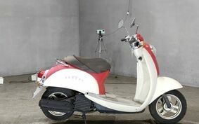 HONDA CREA SCOOPY I AF55