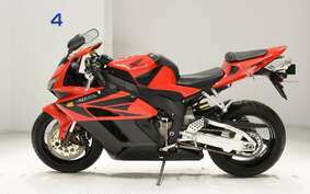 HONDA CBR1000RR 2004 SC57