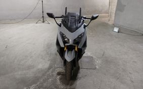 YAMAHA T-MAX 560 SJ21J