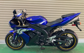 YAMAHA YZF-R1 2004 RN13