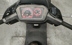 SUZUKI ADDRESS V100 CE13A