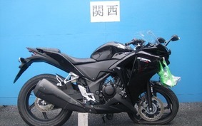 HONDA CBR250R GEN 3 MC41