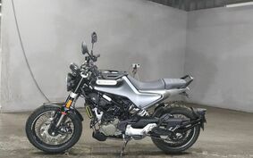 HUSQVARNA スヴァルトピレン125 JUA