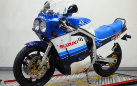 SUZUKI GSX-R750 1985 GR71F