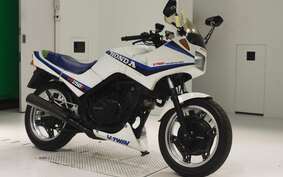 HONDA VT250FE MC08