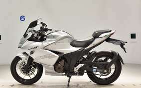 SUZUKI GIXXER 250 SF ED22B