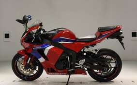 HONDA CBR600RR 2020 PC40