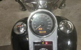 HARLEY FLSTCI 1450 2004 BWB