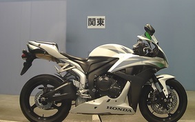 HONDA CBR600RR GEN 3 2009 PC40