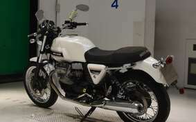 MOTO GUZZI V7 CLASSIC 2012