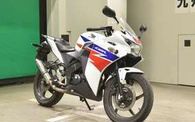 HONDA CBR125R JC50