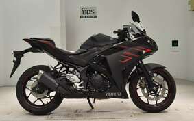 YAMAHA YZF-R25 RG10J