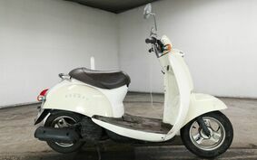 HONDA CREA SCOOPY I AF55