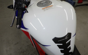 HONDA CBR250R A MC41