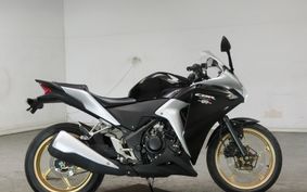 HONDA CBR250R MC41