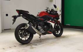 SUZUKI GSX250R DN11A