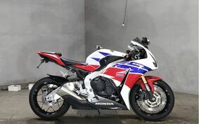 HONDA CBR1000RR 2013 SC59