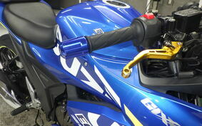 SUZUKI GIXXER 250 SF