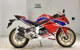 HONDA CBR250RR A MC51