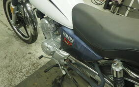 YAMAHA YB125SP PCJL