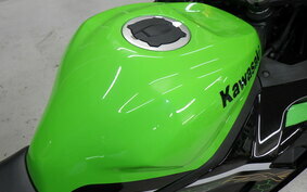 KAWASAKI ZX-25R ZX250E