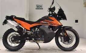 KTM 890 ADVENTURE	 2022