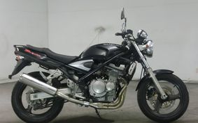 SUZUKI BANDIT 250 GJ77A