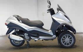 PIAGGIO MP3 250 RL M472