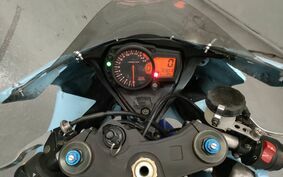 SUZUKI GSX-R1000 2005 B6121