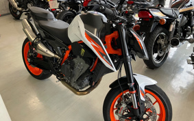 KTM 890 DUKE 2021 TU940