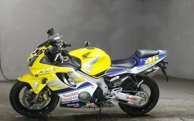 HONDA CBR600F4 2001 PC35