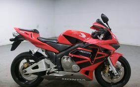 HONDA CBR600RR 2003 PC37