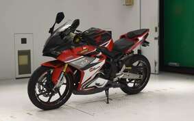 HONDA CBR250RR A MC51