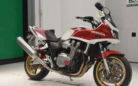 HONDA CB1300SB SUPER BOLDOR A 2006 SC54