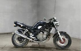 SUZUKI BANDIT 250 GJ74A