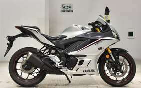 YAMAHA YZF-R25 A RG43J