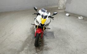 SUZUKI YZF-R3 2022 RH21J