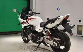 HONDA CB1300SB SUPER BOLDOR A 2011 SC54