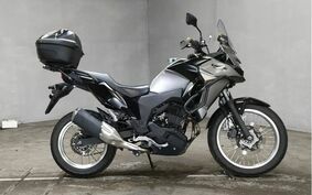 KAWASAKI VERSYS X250 TOURER LE250D