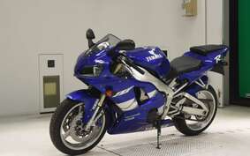 YAMAHA YZF-R1 1999 RN011